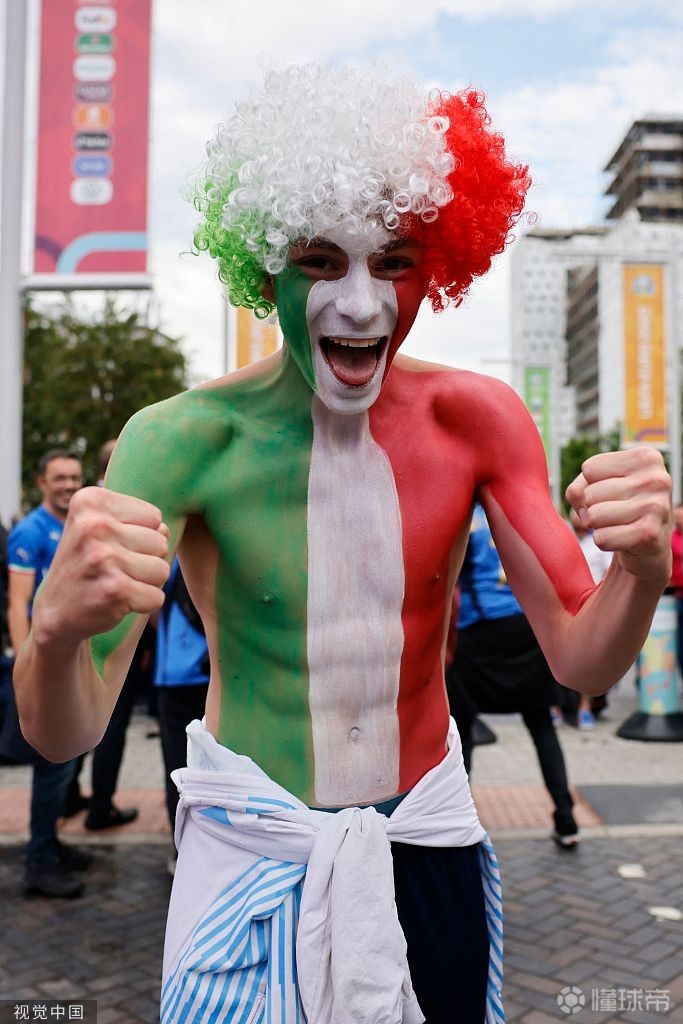 赛地聚焦：欧篮联赛前热度飙升，罗马战术微调，球迷炸锅，训练强度明显提升的简单介绍